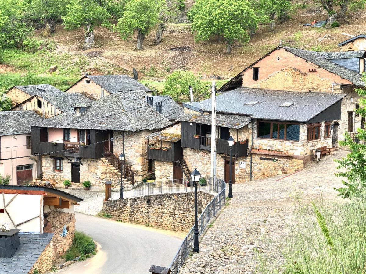 Hotel Rural El Lagar De Las Medulas Orellan Bagian luar foto