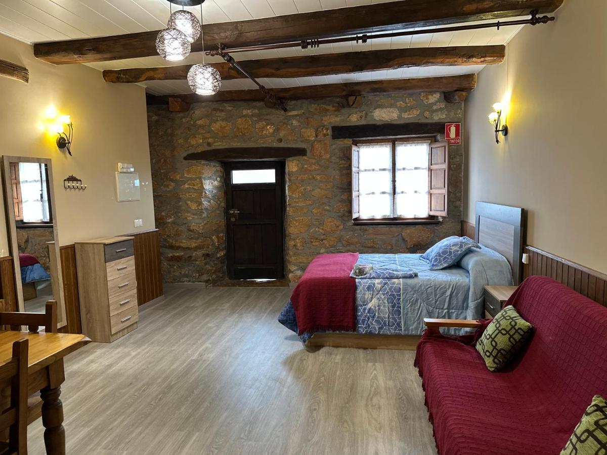 Hotel Rural El Lagar De Las Medulas Orellan Bagian luar foto