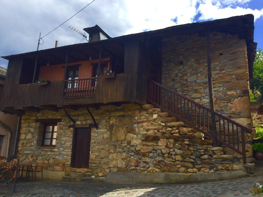 Hotel Rural El Lagar De Las Medulas Orellan Bagian luar foto