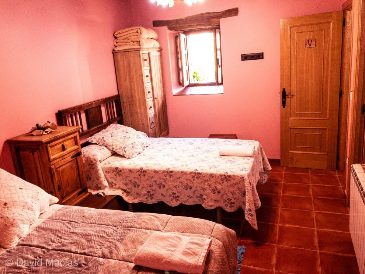 Hotel Rural El Lagar De Las Medulas Orellan Bagian luar foto